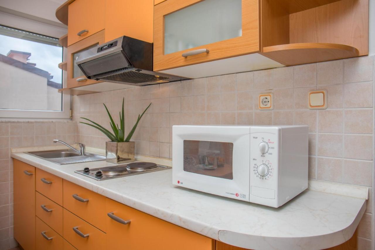 דראמליי Apartments Zorica מראה חיצוני תמונה
