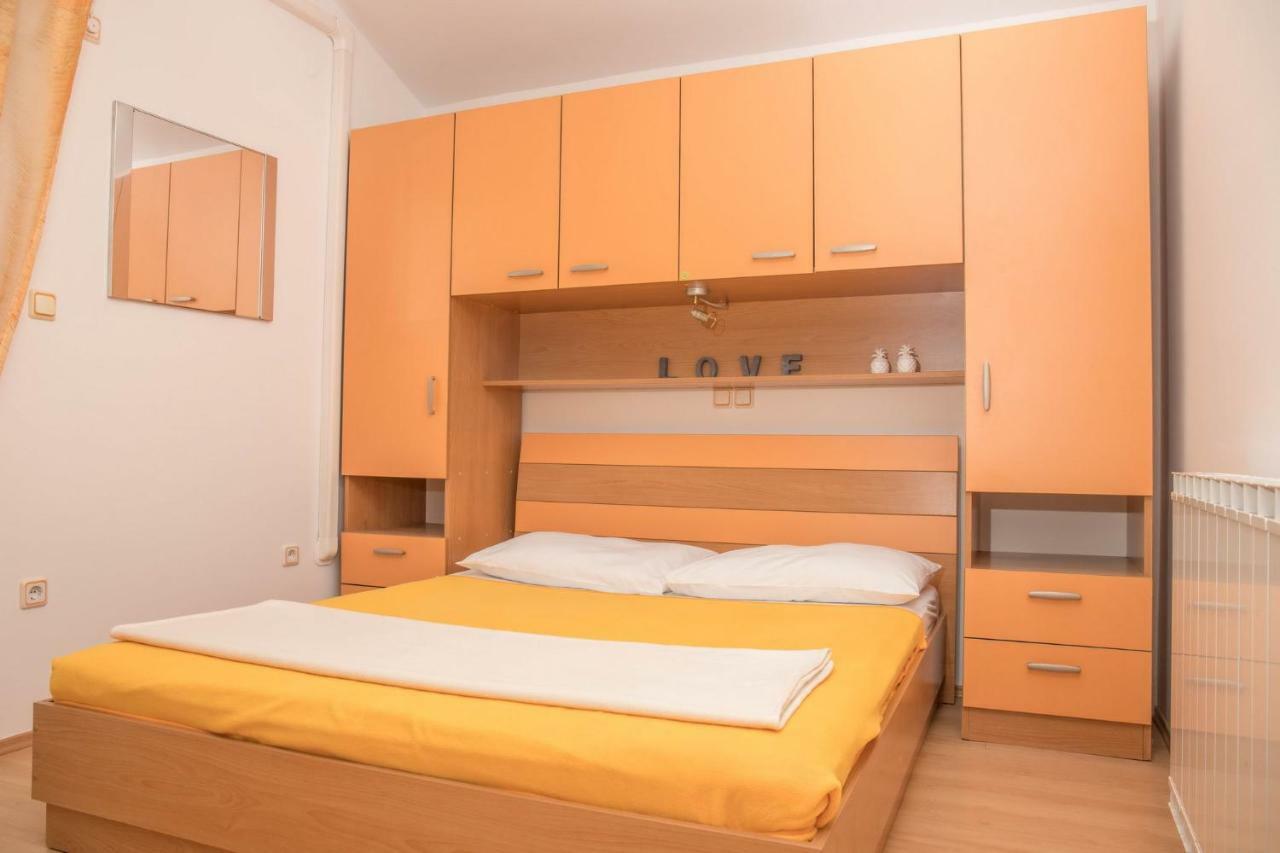 דראמליי Apartments Zorica מראה חיצוני תמונה
