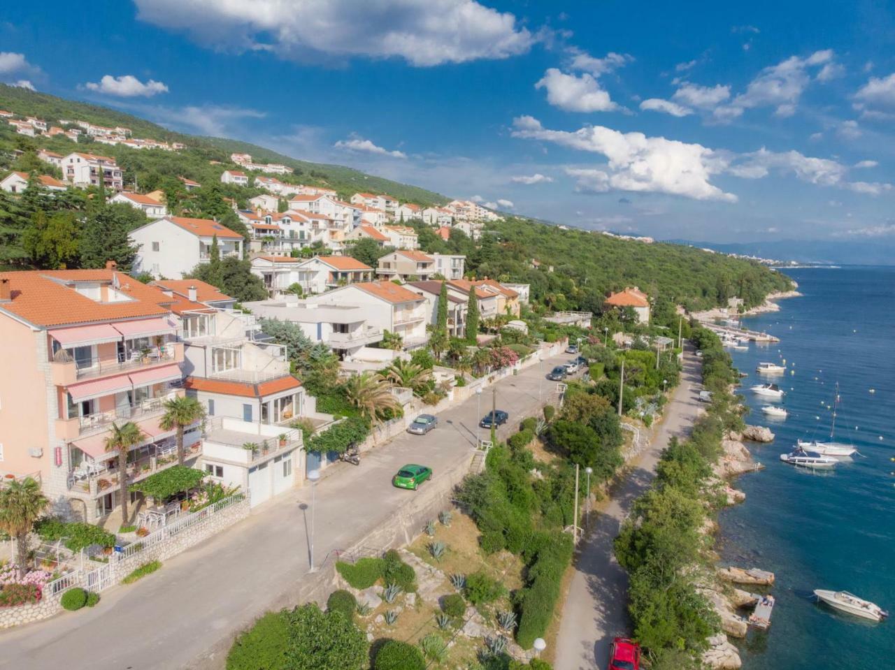 דראמליי Apartments Zorica מראה חיצוני תמונה