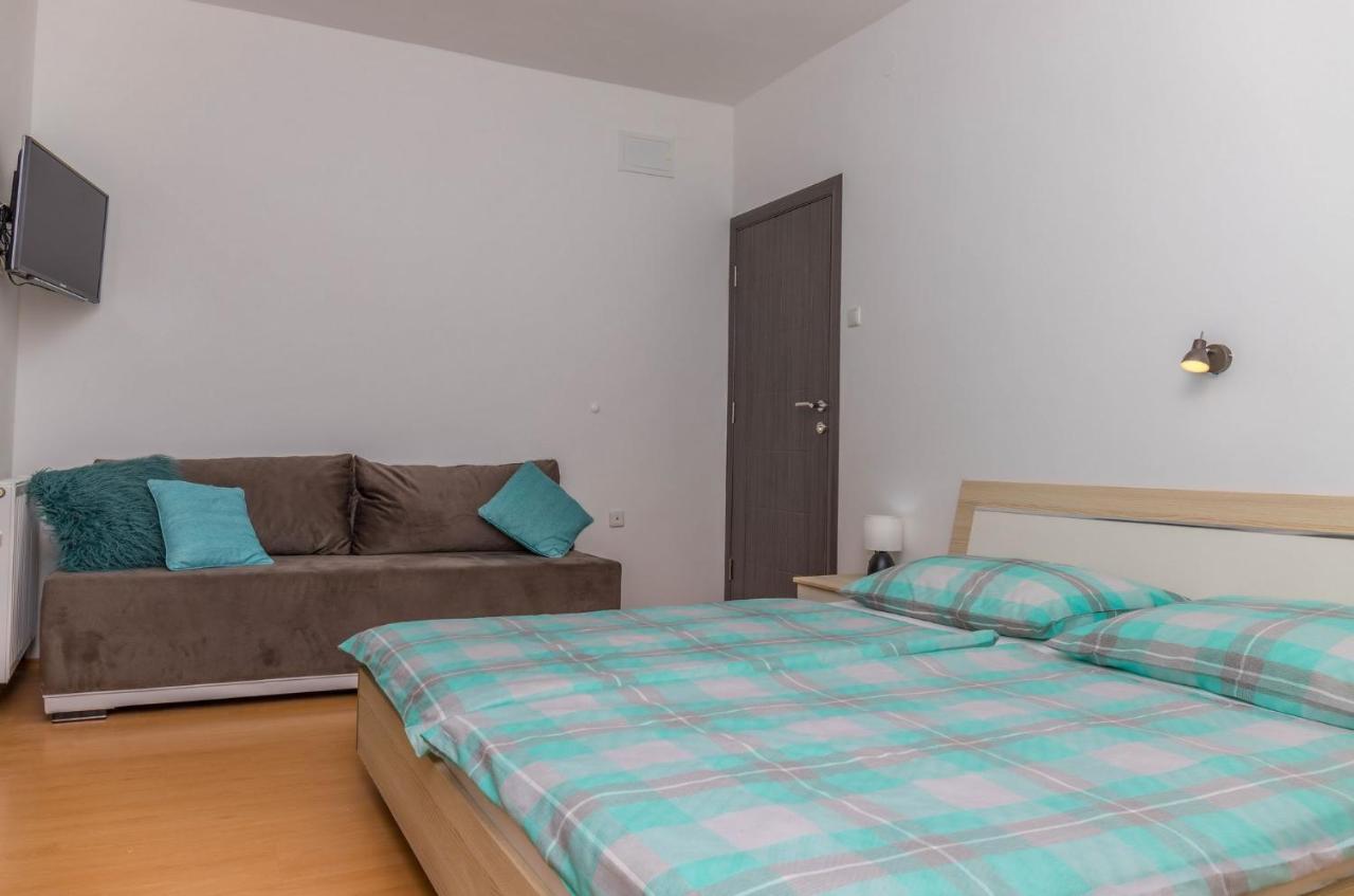 דראמליי Apartments Zorica מראה חיצוני תמונה